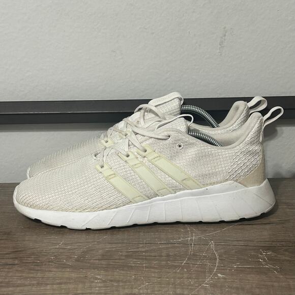 Adidas Questar Flow Men’s Athletic Shoes Sneakers Size 11 White - Picture 1 of 8